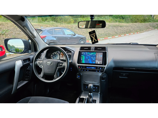 Toyota Land cruiser 2.8D4d NAVIG/AVTOMAT/FACELIFT/KEYLESS - автомобили, коли, обяви за нови и употребявани 9