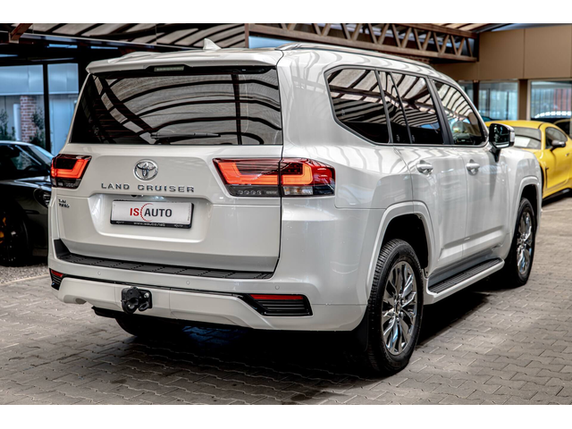 Toyota Land Cruiser 300 3.5BiTurbo/Камера/Обдухване/JBL/RSE/Чисто нов Наличен - автомобили, коли, обяви за нови и употребявани 4