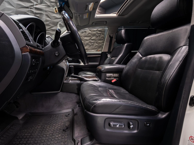 Toyota Land cruiser KAM* PANO* JBL* Обдухв* SHIKARI TUNING* CARBON* - автомобили, коли, обяви за нови и употребявани 6