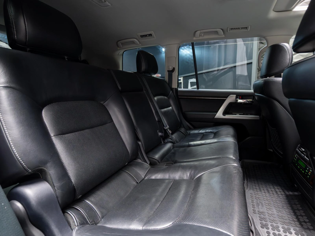 Toyota Land cruiser KAM* PANO* JBL* Обдухв* SHIKARI TUNING* CARBON* - автомобили, коли, обяви за нови и употребявани 9