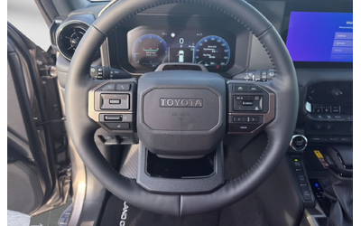 Toyota Land cruiser 2, 8 D Executiv - автомобили, коли, обяви за нови и употребявани 12