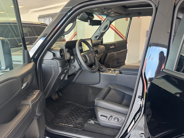 Toyota Land cruiser 2.4 iForce  PREMIUM - автомобили, коли, обяви за нови и употребявани 1