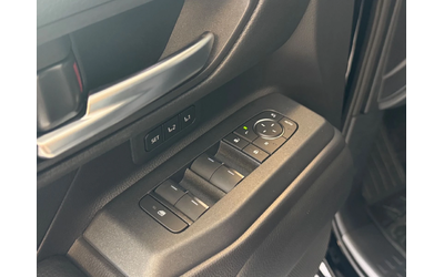 toyota-land-cruiser - 2