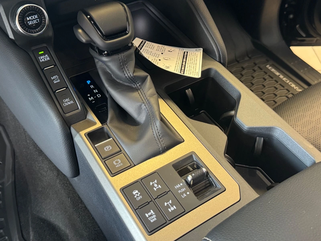 Toyota Land cruiser 2.4 iForce  PREMIUM - автомобили, коли, обяви за нови и употребявани 5