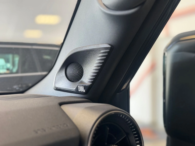 Toyota Land cruiser 2.4 iForce  PREMIUM - автомобили, коли, обяви за нови и употребявани 6