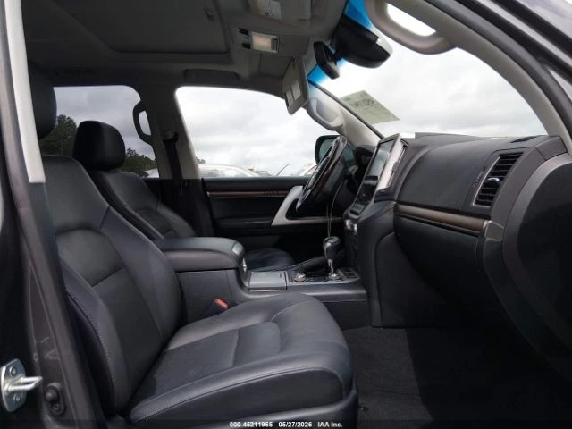 Toyota Land cruiser ПЪЛНА СЕРВИЗНА ИСТОРИЯ* КЛИП* ЛИЗИНГ - автомобили, коли, обяви за нови и употребявани 4
