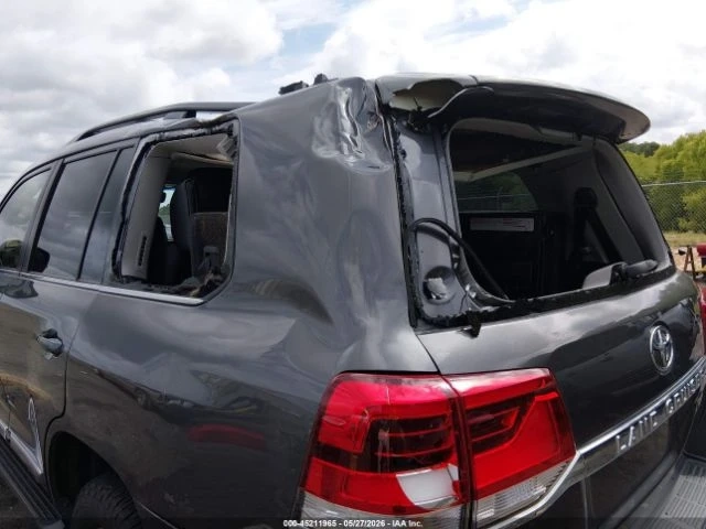 Toyota Land cruiser ПЪЛНА СЕРВИЗНА ИСТОРИЯ* КЛИП* ЛИЗИНГ - автомобили, коли, обяви за нови и употребявани 5