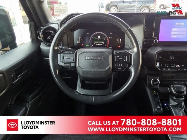 Toyota Land cruiser HYBRID* AWD* - автомобили, коли, обяви за нови и употребявани 11