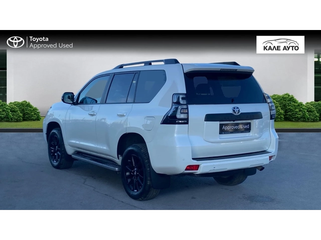 Toyota Land cruiser 150 2.8 D Black Edition - автомобили, коли, обяви за нови и употребявани 3