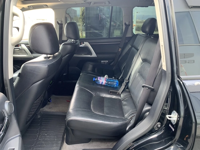 Toyota Land cruiser 200 4.5D-4D V8 Luxury - автомобили, коли, обяви за нови и употребявани 10