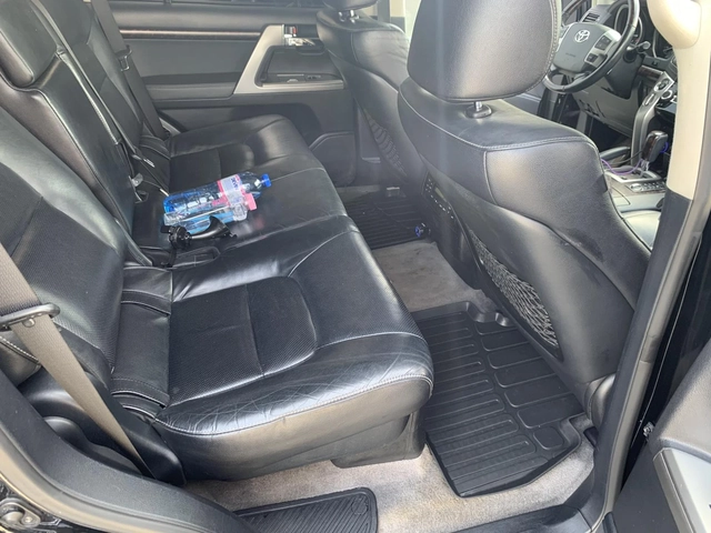 Toyota Land cruiser 200 4.5D-4D V8 Luxury - автомобили, коли, обяви за нови и употребявани 11