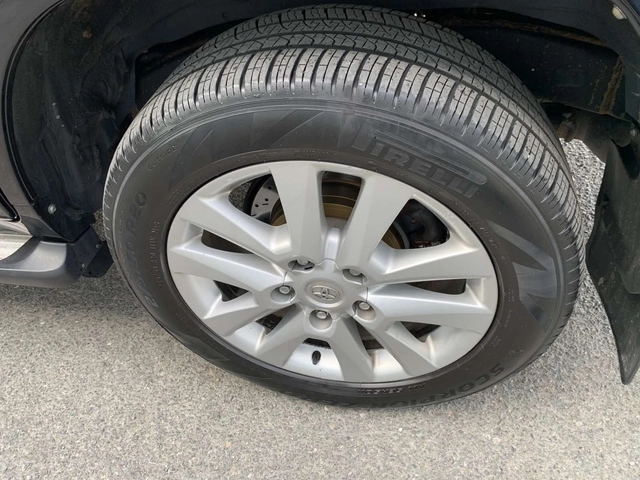 Toyota Land cruiser 200 4.5D-4D V8 Luxury - автомобили, коли, обяви за нови и употребявани 14