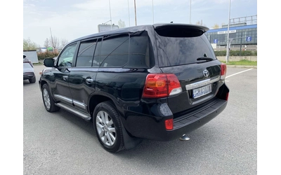 Toyota Land cruiser 200 4.5D-4D V8 Luxury - автомобили, коли, обяви за нови и употребявани 6