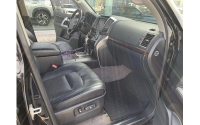 Toyota Land cruiser 200 4.5D-4D V8 Luxury - автомобили, коли, обяви за нови и употребявани 9