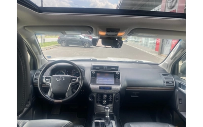 Toyota Land cruiser 150 2.8D Luxury - автомобили, коли, обяви за нови и употребявани 10
