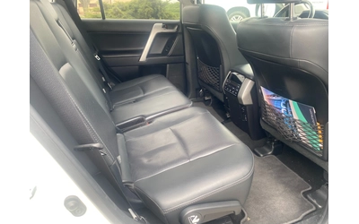 Toyota Land cruiser 150 2.8D Luxury - автомобили, коли, обяви за нови и употребявани 11
