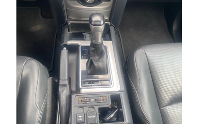 Toyota Land cruiser 150 2.8D Luxury - автомобили, коли, обяви за нови и употребявани 16
