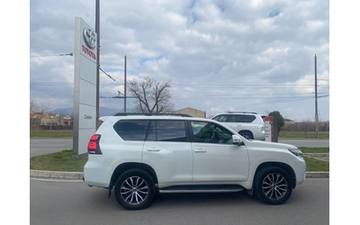 toyota-land-cruiser - 3