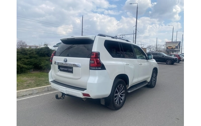 toyota-land-cruiser - 4