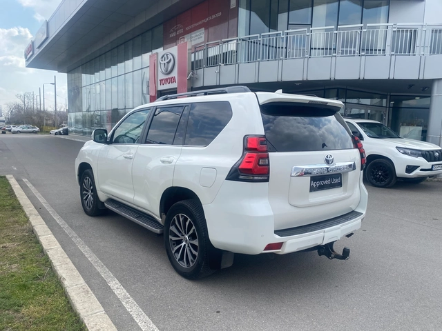 Toyota Land cruiser 150 2.8D Luxury - автомобили, коли, обяви за нови и употребявани 5