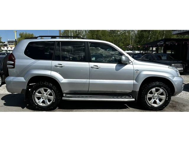 Toyota Land cruiser 3.0D-4D 166HP 4Х4 ШИБЕДАХ ПЕЧКА ПОДГРЕВ - автомобили, коли, обяви за нови и употребявани 3