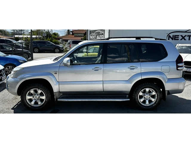 Toyota Land cruiser 3.0D-4D 166HP 4Х4 ШИБЕДАХ ПЕЧКА ПОДГРЕВ - автомобили, коли, обяви за нови и употребявани 7