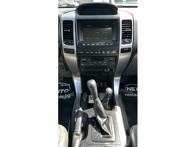 Toyota Land cruiser 3.0D-4D 166HP 4Х4 ШИБЕДАХ ПЕЧКА ПОДГРЕВ - автомобили, коли, обяви за нови и употребявани 9
