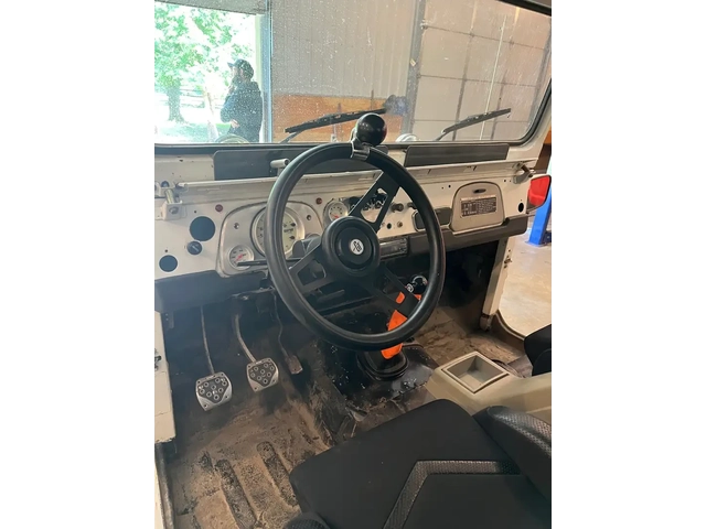 Toyota Land cruiser FJ 40 - автомобили, коли, обяви за нови и употребявани 11