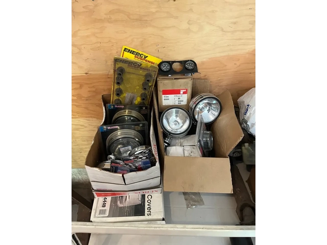 Toyota Land cruiser FJ 40 - автомобили, коли, обяви за нови и употребявани 13