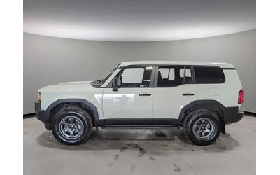 toyota-land-cruiser - 2