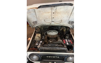 Toyota Land cruiser FJ 40 - автомобили, коли, обяви за нови и употребявани 8