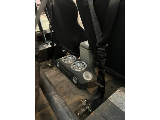 Toyota Land cruiser FJ 40 - автомобили, коли, обяви за нови и употребявани 9