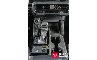 Toyota Land cruiser Хибрид - автомобили, коли, обяви за нови и употребявани 11