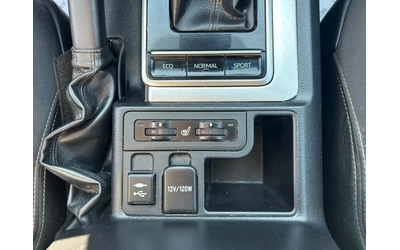 Toyota Land cruiser 150* 2.8D4D* 6+ 1 - автомобили, коли, обяви за нови и употребявани 11