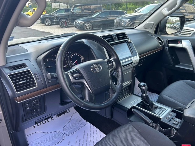Toyota Land cruiser 150* 2.8D4D* 6+ 1 - автомобили, коли, обяви за нови и употребявани 5