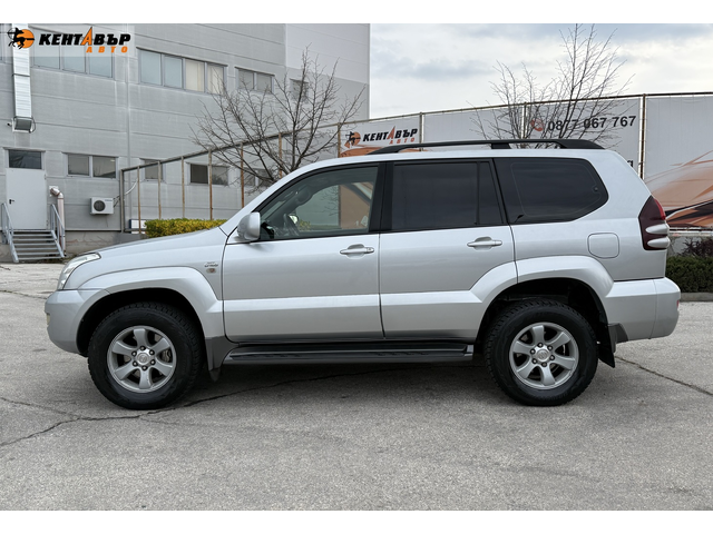 Toyota Land cruiser Facelift/Сервизна история, реални км/ГАРАНЦИЯ ОТ КЕНТАВЪР - автомобили, коли, обяви за нови и употребявани 1