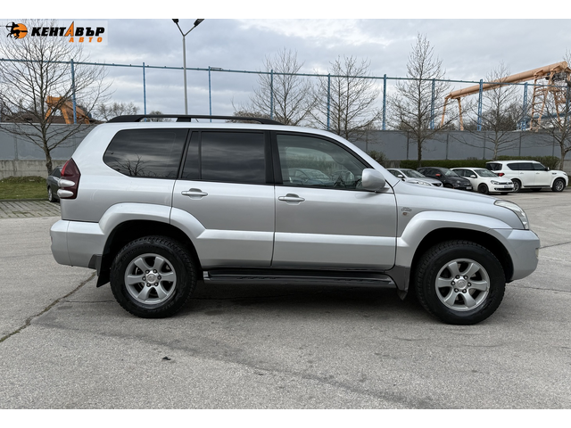 Toyota Land cruiser Facelift/Сервизна история, реални км/ГАРАНЦИЯ ОТ КЕНТАВЪР - автомобили, коли, обяви за нови и употребявани 4