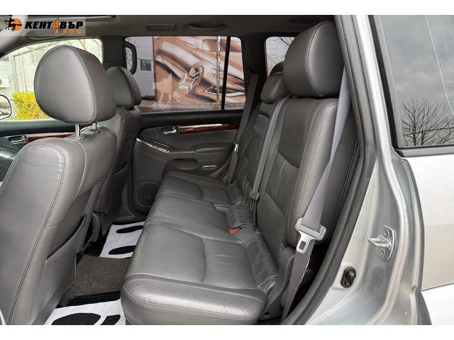 Toyota Land cruiser Facelift/Сервизна история, реални км/ГАРАНЦИЯ ОТ КЕНТАВЪР - автомобили, коли, обяви за нови и употребявани 9