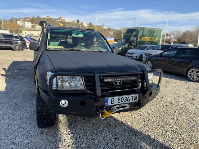 Toyota Land cruiser J100 - автомобили, коли, обяви за нови и употребявани 1