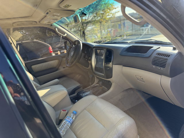Toyota Land cruiser J100 - автомобили, коли, обяви за нови и употребявани 6