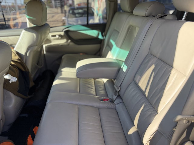 Toyota Land cruiser J100 - автомобили, коли, обяви за нови и употребявани 7