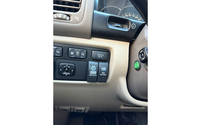 Toyota Land cruiser J100 - автомобили, коли, обяви за нови и употребявани 8