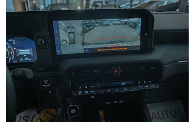 Toyota Land Cruiser J250/i-Force MAX/4WD/Обдухване/Lane Assist/Virtual/Шибедах - автомобили, коли, обяви за нови и употребявани 12