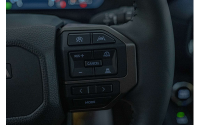 Toyota Land Cruiser J250/i-Force MAX/4WD/Обдухване/Lane Assist/Virtual/Шибедах - автомобили, коли, обяви за нови и употребявани 7