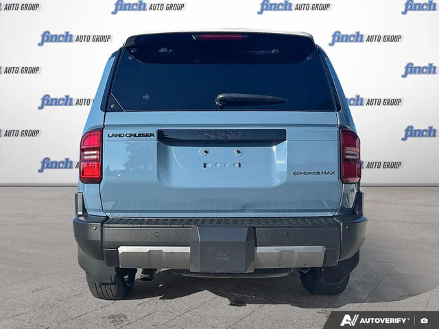 Toyota Land cruiser Land Cruiser Premium Package 4x4 - автомобили, коли, обяви за нови и употребявани 4