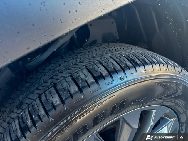 Toyota Land cruiser Land Cruiser Premium Package 4x4 - автомобили, коли, обяви за нови и употребявани 6