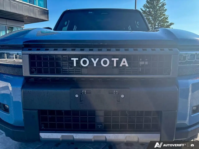 Toyota Land cruiser Land Cruiser Premium Package 4x4 - автомобили, коли, обяви за нови и употребявани 8