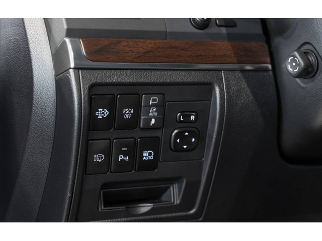 TOYOTA Land Land Crouiser VX 4.5d V8 - автомобили, коли, обяви за нови и употребявани 11