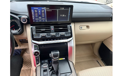 TOYOTA Land Land Cruiser 300 3.5 V6  - автомобили, коли, обяви за нови и употребявани 6