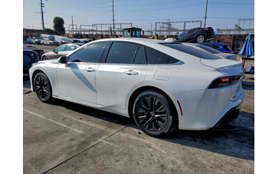 toyota-mirai-u-rear-wheel-drive - 1